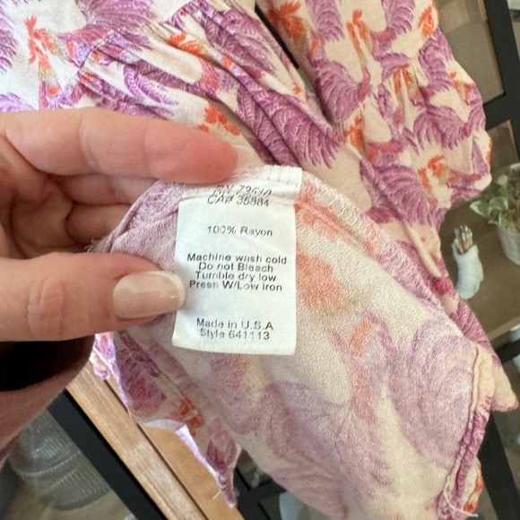 Anthropologie babydoll blouse Novelty Rooster print Ivy Jane ruffles bell sleeve - Picture 4 of 8